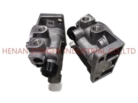 Perumahan Filter Suku Cadang  Excavator EC240B 11110708 11110709 1510872