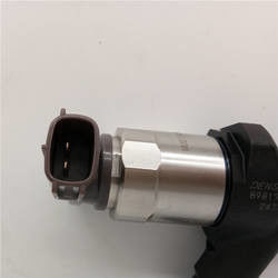 4JH1 5.2DT Pompa Injeksi Bahan Bakar Diesel Asli Common Rail Injector 8-98178247-1